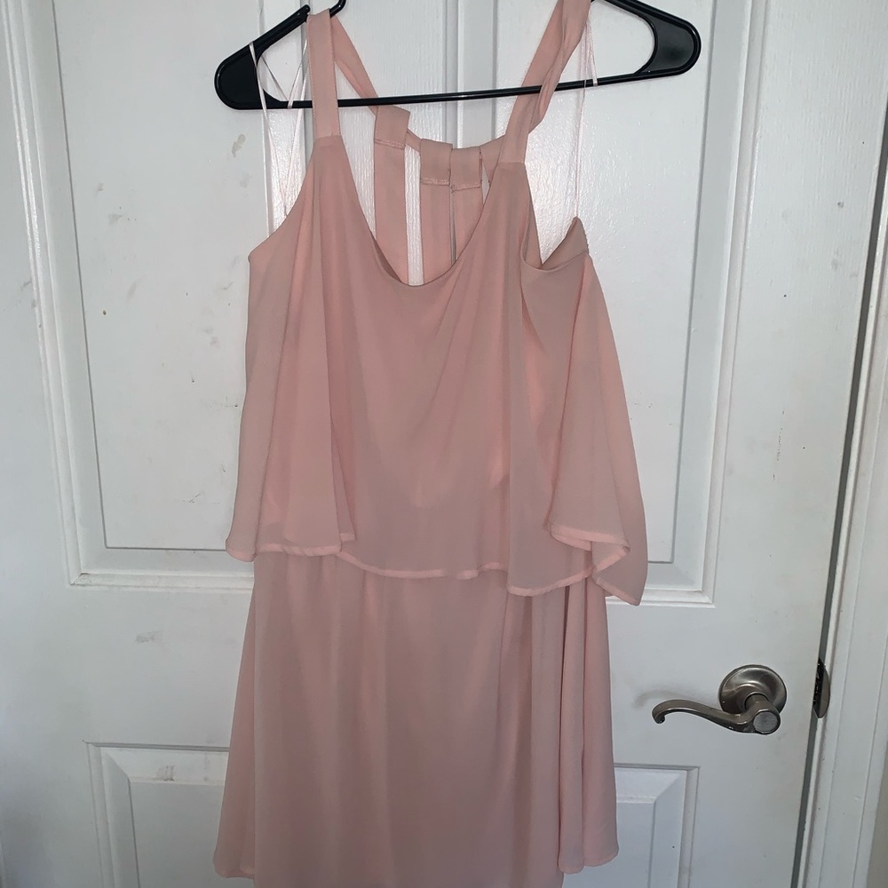 Pretty soft pink brand new guess dress😍